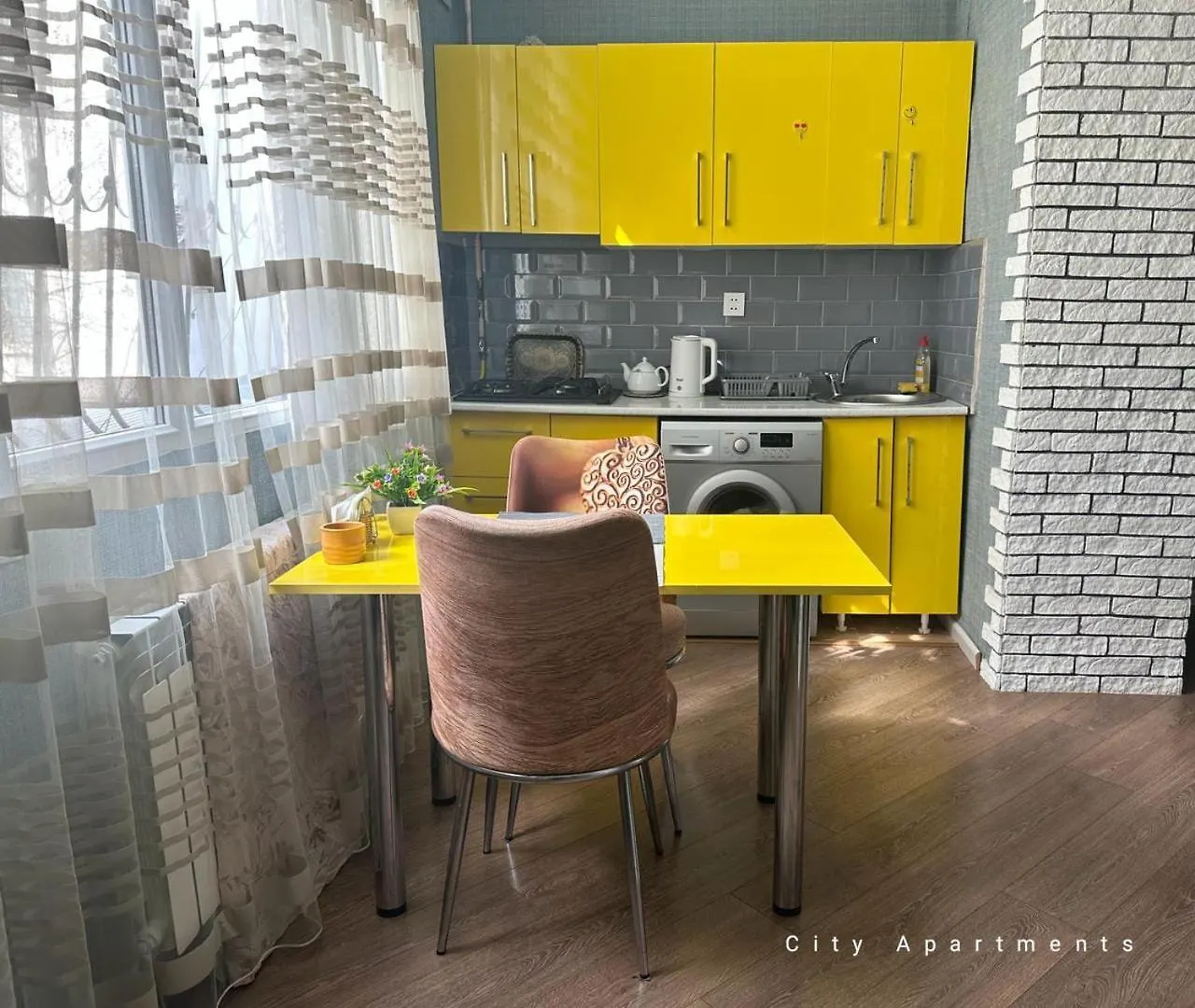 Yellow Boulevard Apartment Baku