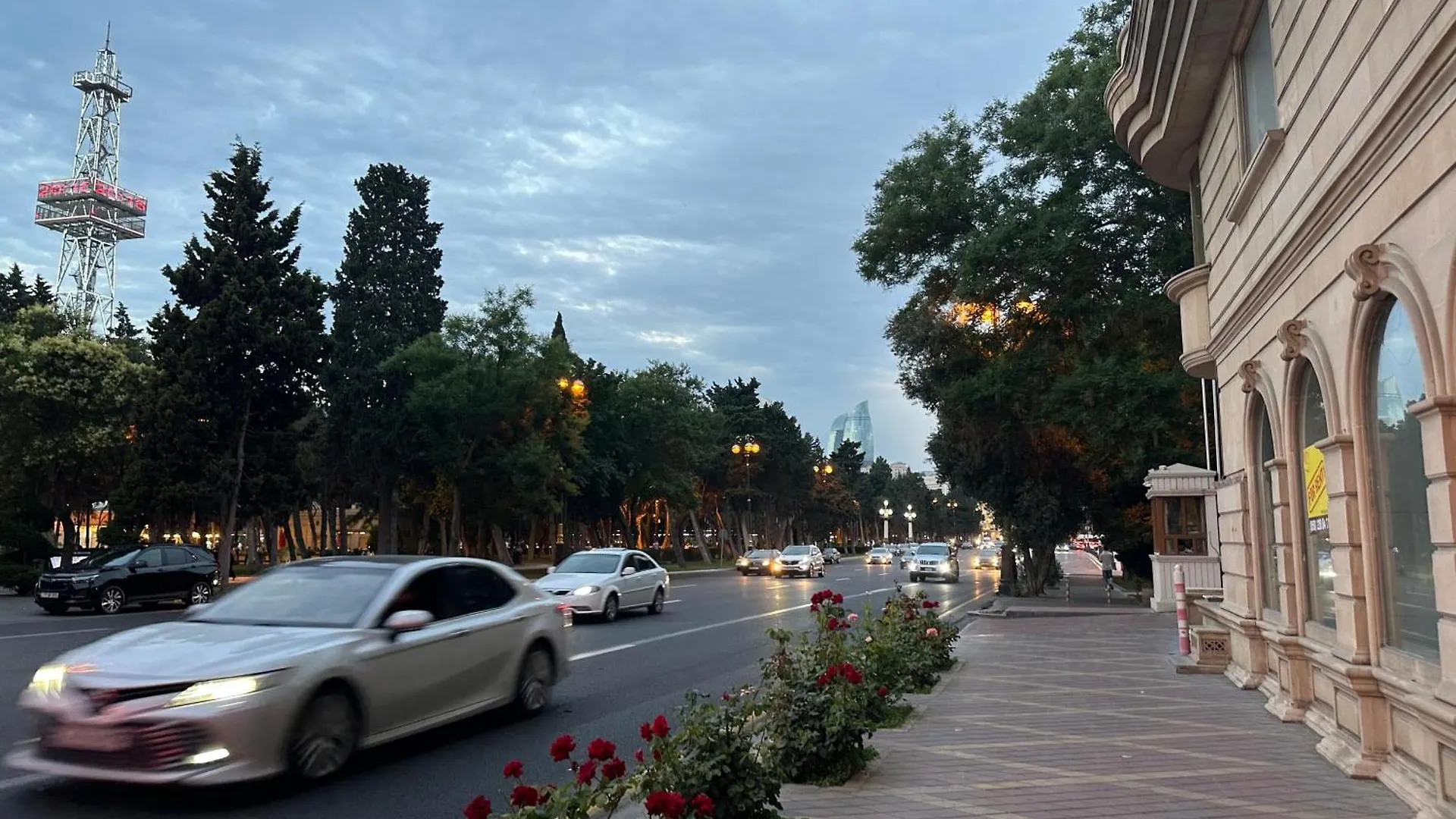 Yellow Boulevard Apartment Baku Azerbaijan